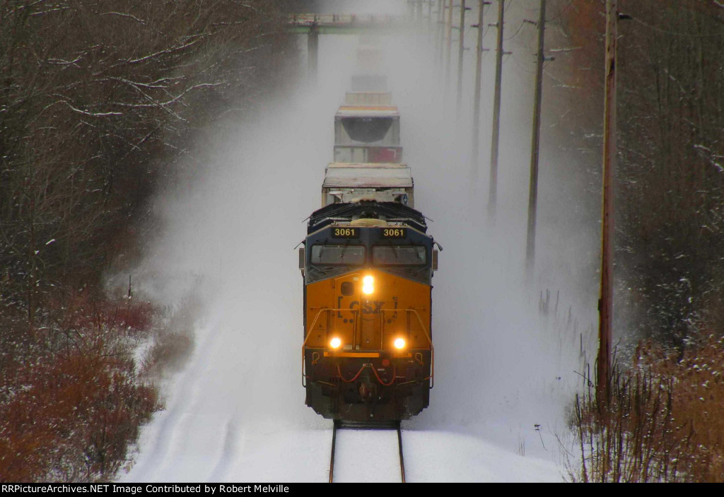 CSX 3061 kicks up blizzard near MP 367 on the Westshore Sub